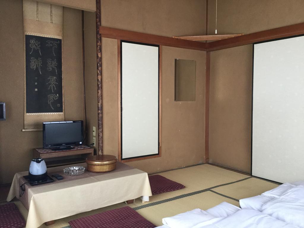 Ryokan Inami Мито Екстериор снимка